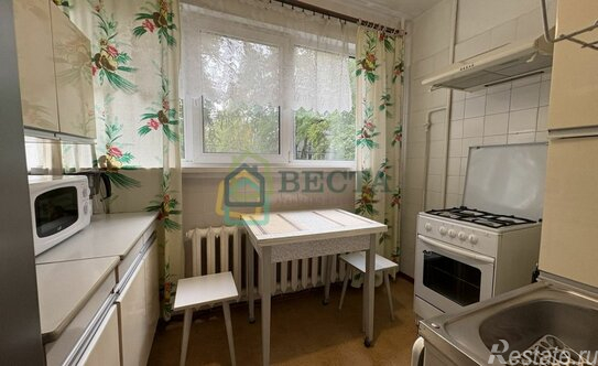 Продажа 1-комн квартиры на вторичном рынке улица Стойкости,  д. 16