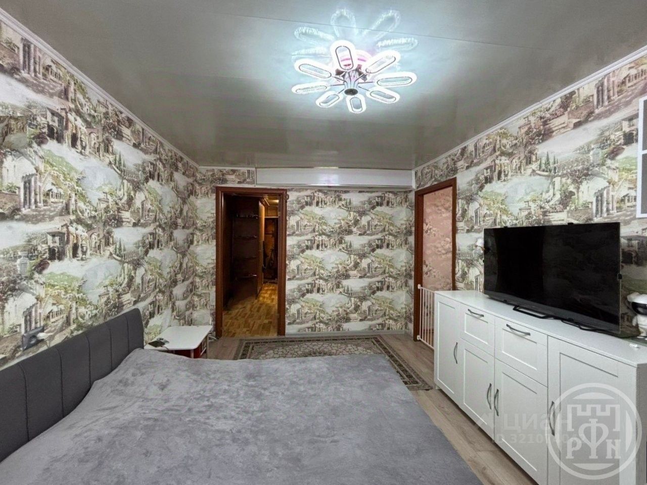 Продажа 3-комн квартиры на вторичном рынке Кировск, Набережная улица, 13