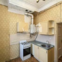 Продажа 4-комн квартиры на вторичном рынке Тобольская улица