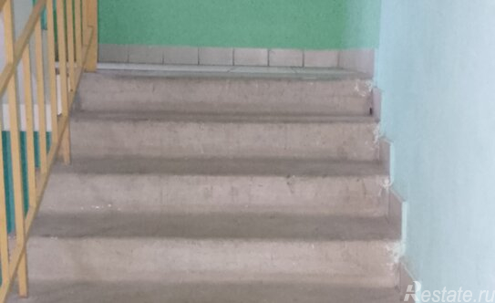 Продажа 2-комн квартиры на вторичном рынке Заря, ул Молодежная,  д. 17