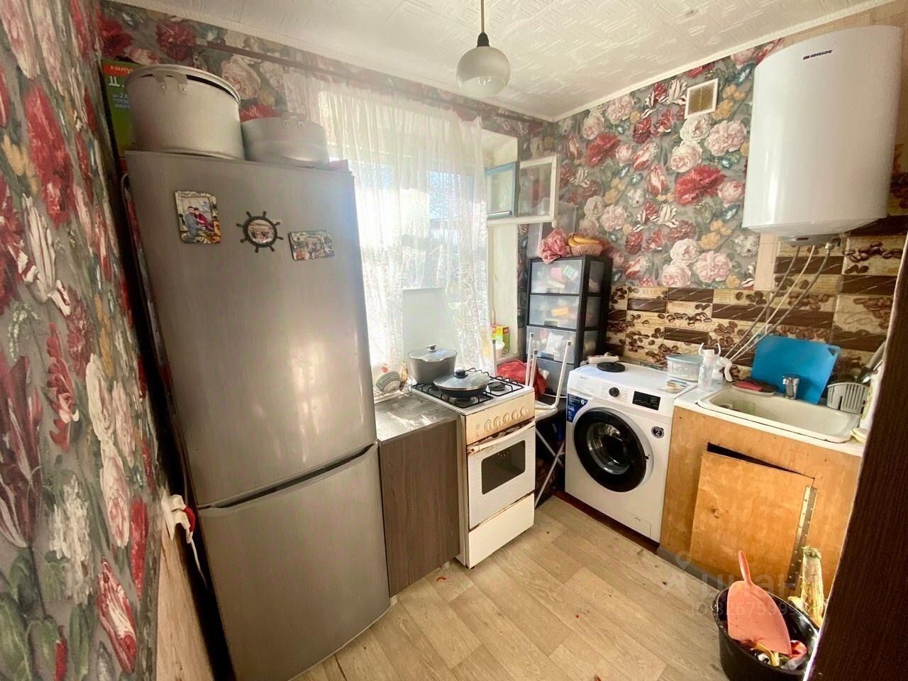 Продажа 2-комн квартиры на вторичном рынке пос. Сельхозтехника, 3