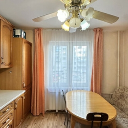 Продажа 3-комн квартиры на вторичном рынке Шуваловский проспект,  д. 88 к1