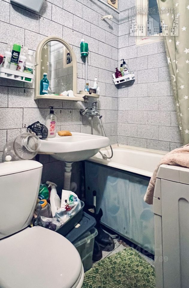 Продажа 1-комн квартиры на вторичном рынке Парусный проезд, 13