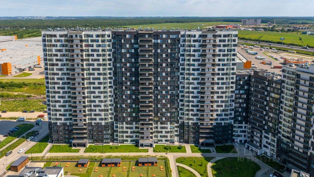 Продажа 1-комн квартиры на вторичном рынке улица Русановская, 24