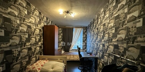 3-комн квартира ул Матроса Железняка,  д. 5