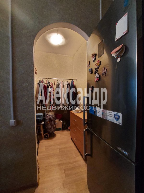 Продажа комнаты Греческий просп.,  д. 11