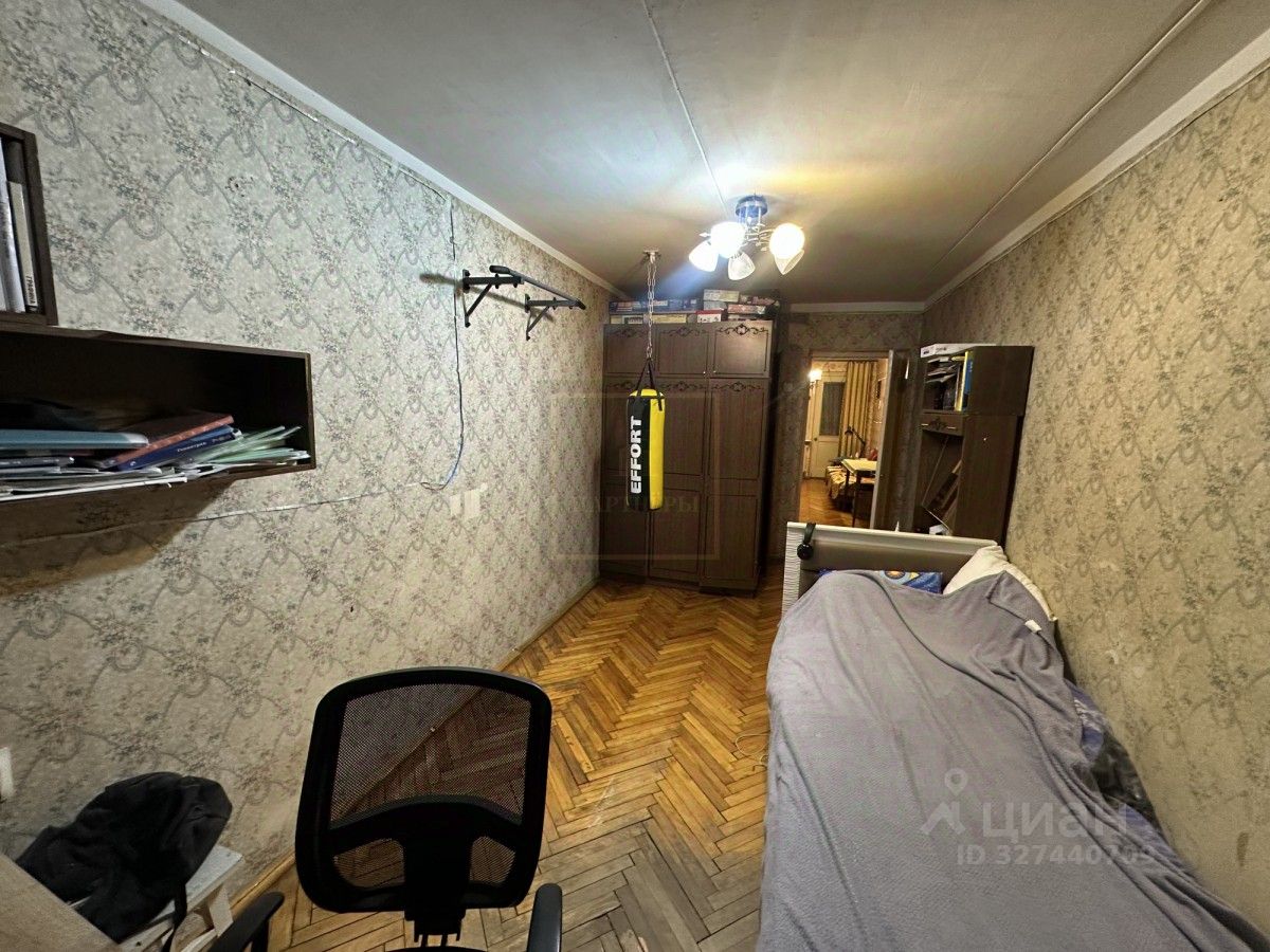 Продажа 3-комн квартиры на вторичном рынке Мытищи, Новомытищинский проспект, 10к2