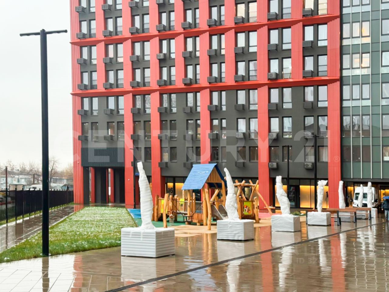 Продажа 1-комн квартиры на вторичном рынке Новоостаповская улица, 20