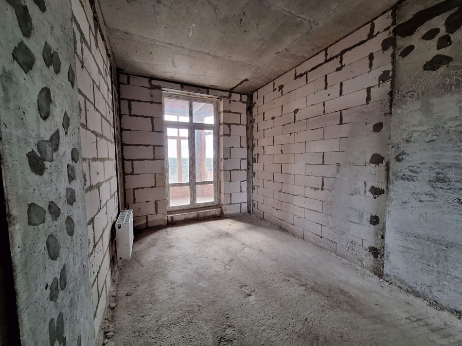 Продажа 5-комн квартиры на вторичном рынке Красногорск, Пришвина улица,  д. 15