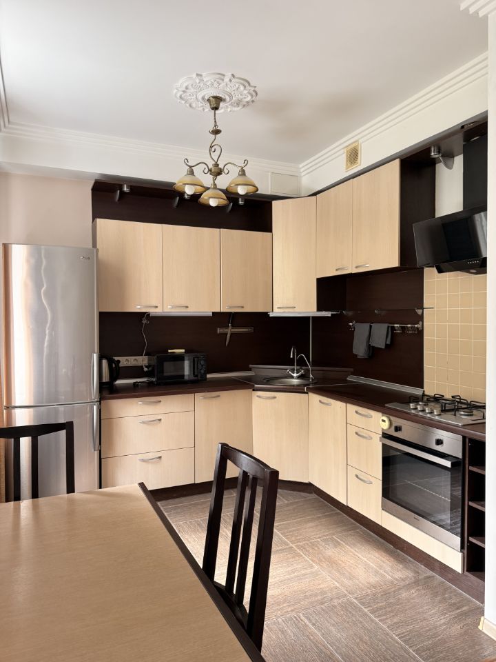 Продажа 2-комн квартиры на вторичном рынке набережная Черной речки, 4