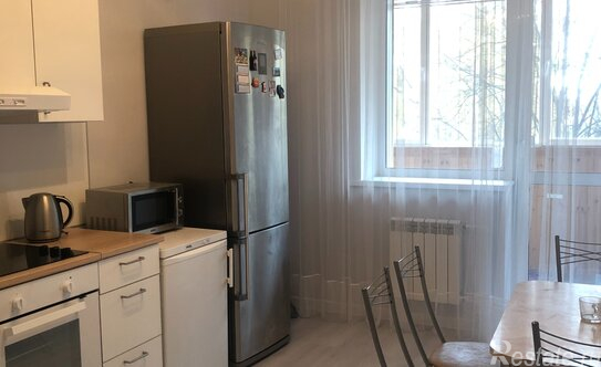 Продажа 1-комн квартиры на вторичном рынке Пушкинский городской округ, Набережная улица,  д. 35 к2