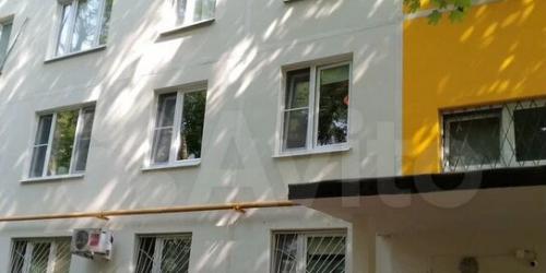 3-комн квартира улица Бутлерова,  д. 10