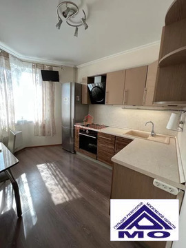 Продажа 1-комн квартиры на вторичном рынке Лобня, Физкультурная ул. ,  д. 14
