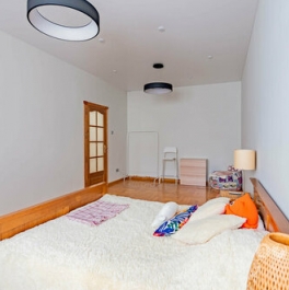 Аренда 3-комн квартиры на вторичном рынке улица Гарибальди,  д. 36