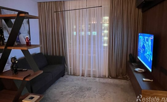 Продажа 1-комн квартиры на вторичном рынке Осенняя улица,  д. 14