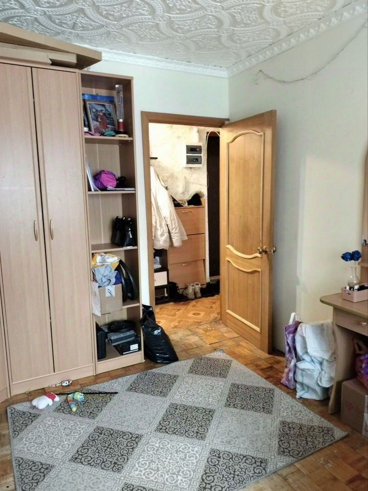 Продажа 5-комн квартиры на вторичном рынке Коломна, улица Девичье Поле, 11