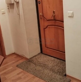 Продажа 2-комн квартиры на вторичном рынке Молодёжная улица,  д. 3