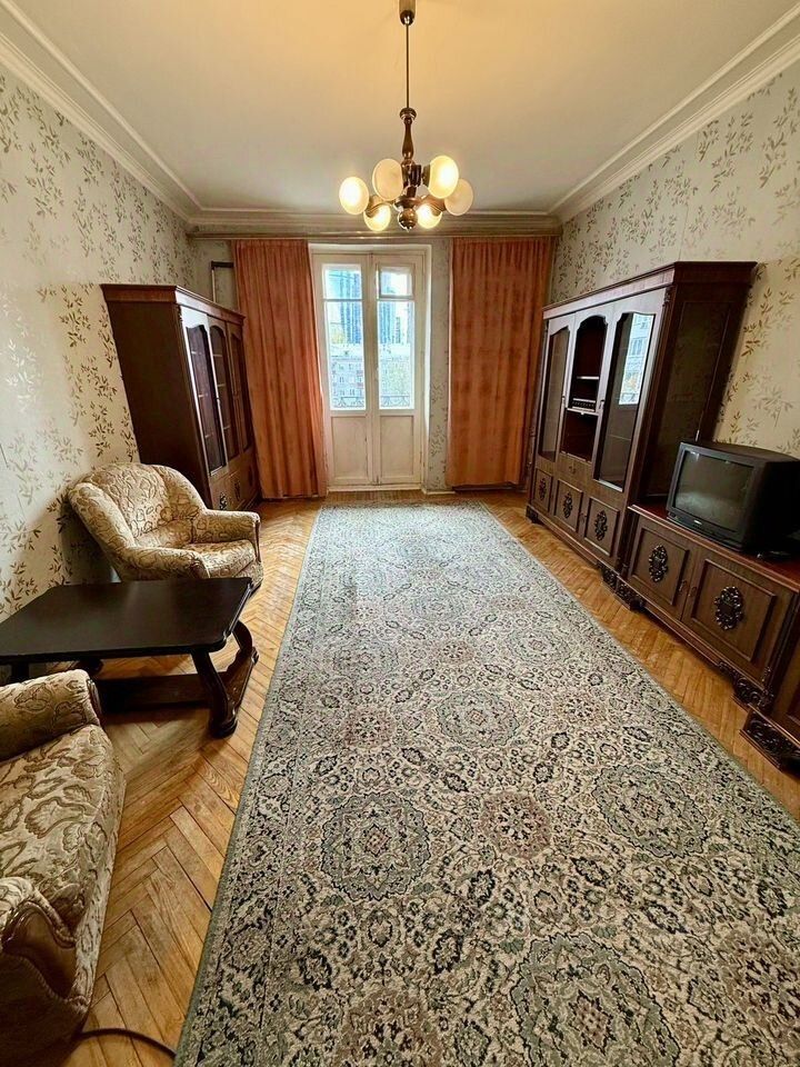 Продажа 3-комн квартиры на вторичном рынке Стрельбищенский переулок, 22А