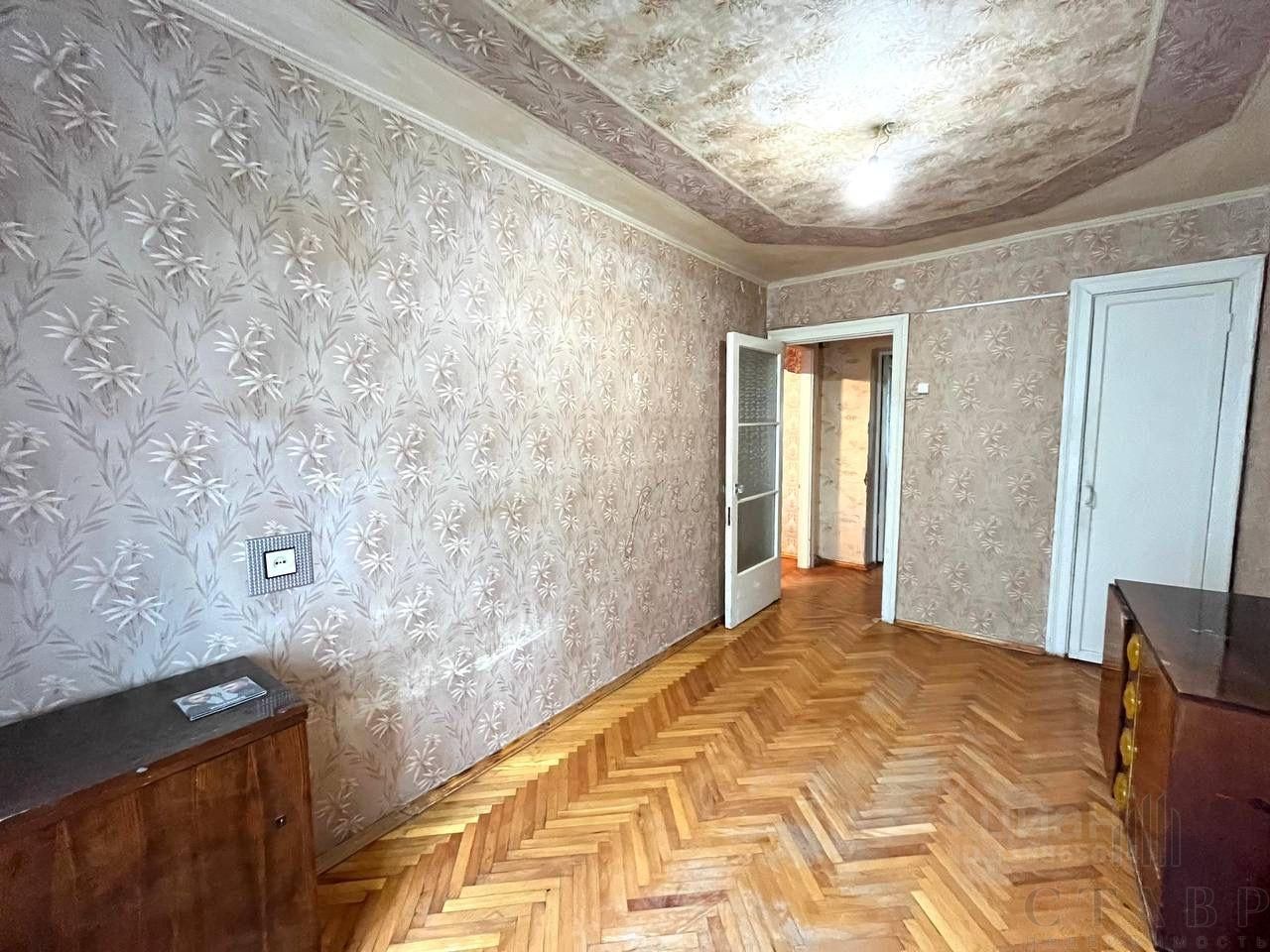 Продажа 3-комн квартиры на вторичном рынке Красное Село, Гвардейская улица, 6к2
