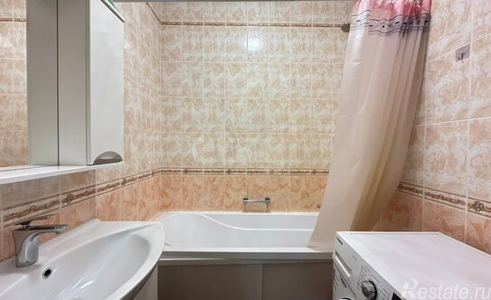 Продажа 2-комн квартиры на вторичном рынке Репищева улица