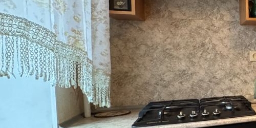 3-комн квартира улица Лени Голикова, 50