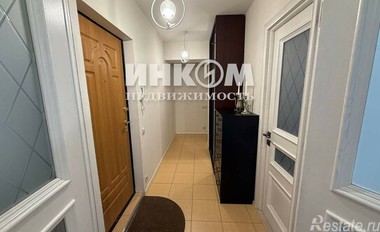 Продажа 2-комн квартиры на вторичном рынке ул Молостовых,  д. 10,  к. 2