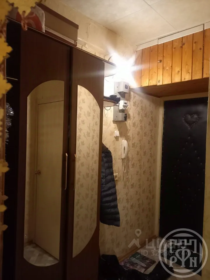 Продажа 3-комн квартиры на вторичном рынке с. Русско-Высоцкое, 26