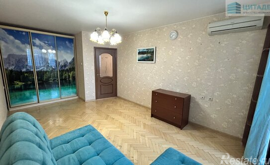Продажа 1-комн квартиры на вторичном рынке Нахимовский пр-кт,  д. 9,  к. 1