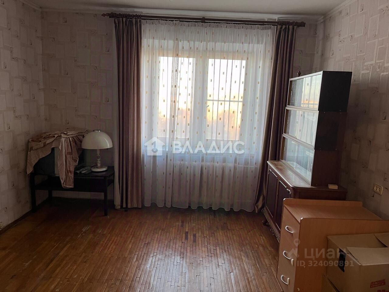 Продажа 3-комн квартиры на вторичном рынке улица Вавиловых, 6К2