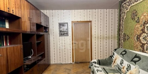 3-комн квартира ул Дегунинская,  д. 13,  к. 2
