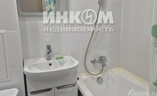 Продажа 1-комн квартиры на вторичном рынке ул Профсоюзная,  д. 100