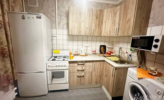 Продажа 1-комн квартиры на вторичном рынке Домодедовская улица,  д. 42