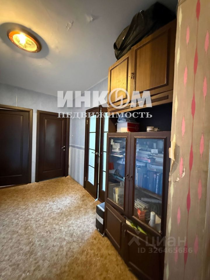 Продажа 3-комн квартиры на вторичном рынке Ангарская улица, 26К4