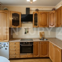 Продажа 3-комн квартиры на вторичном рынке улица Маршала Тухачевского,  д. 29