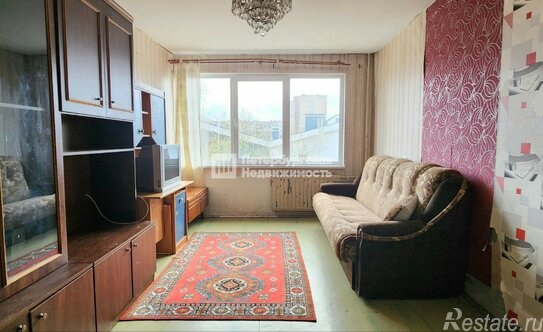 Продажа 1-комн квартиры на вторичном рынке Ветеранов пр-кт,  д. 133,  к. 2