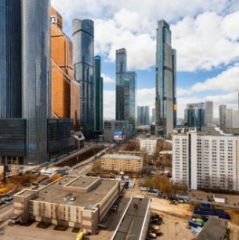 Продажа 4-комн квартиры на вторичном рынке ул Мантулинская,  д. 9,  к. 5