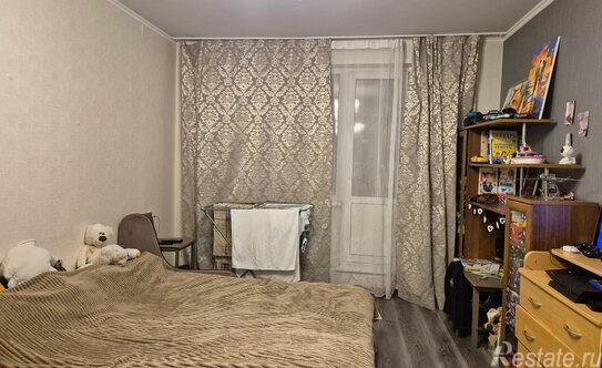 Продажа 1-комн квартиры на вторичном рынке Кучино, Речная улица,  д. 12