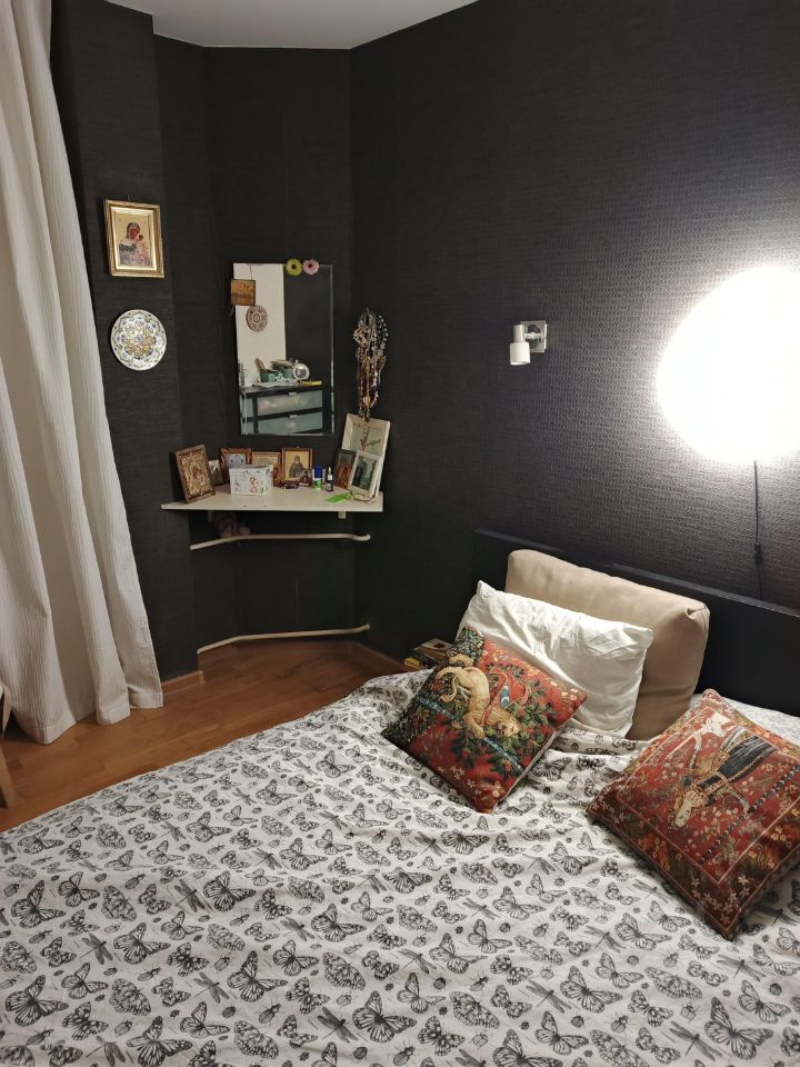 Продажа 3-комн квартиры на вторичном рынке проспект Наставников, 43к1