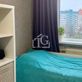 Продажа 3-комн квартиры на вторичном рынке проспект Королёва,  д. 42 к1