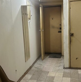 Продажа 3-комн квартиры на вторичном рынке Сиреневый б-р,  д. 16 к1