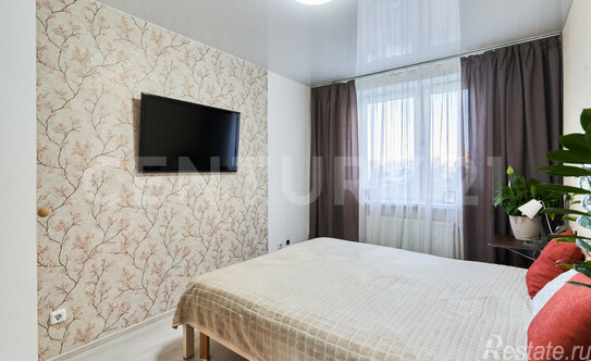 Продажа 3-комн квартиры на вторичном рынке Новогорелово, ул Современников,  д. 7