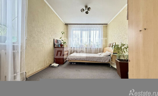 Продажа 1-комн квартиры на вторичном рынке Красная горка, Весенняя улица,  д. 16