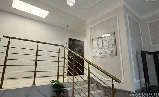 Продажа 1-комн квартиры на вторичном рынке Обуховской обороны пр-кт,  д. 38