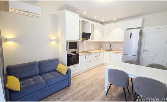 Продажа 2-комн квартиры на вторичном рынке Волжский бульвар