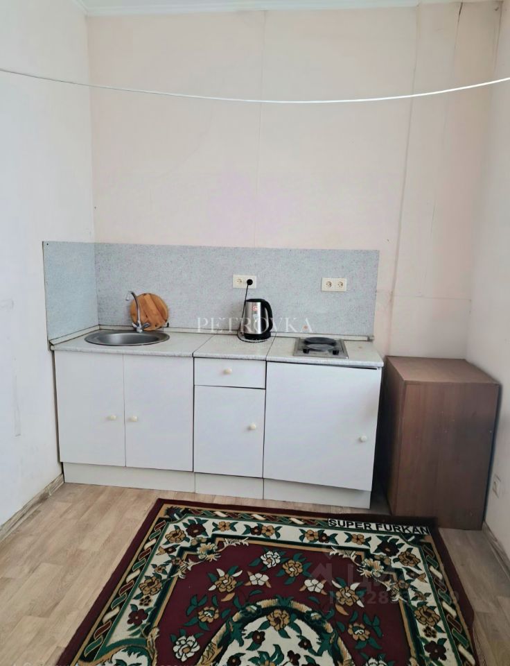 Продажа 1-комн квартиры на вторичном рынке пос. Литвиново, 14