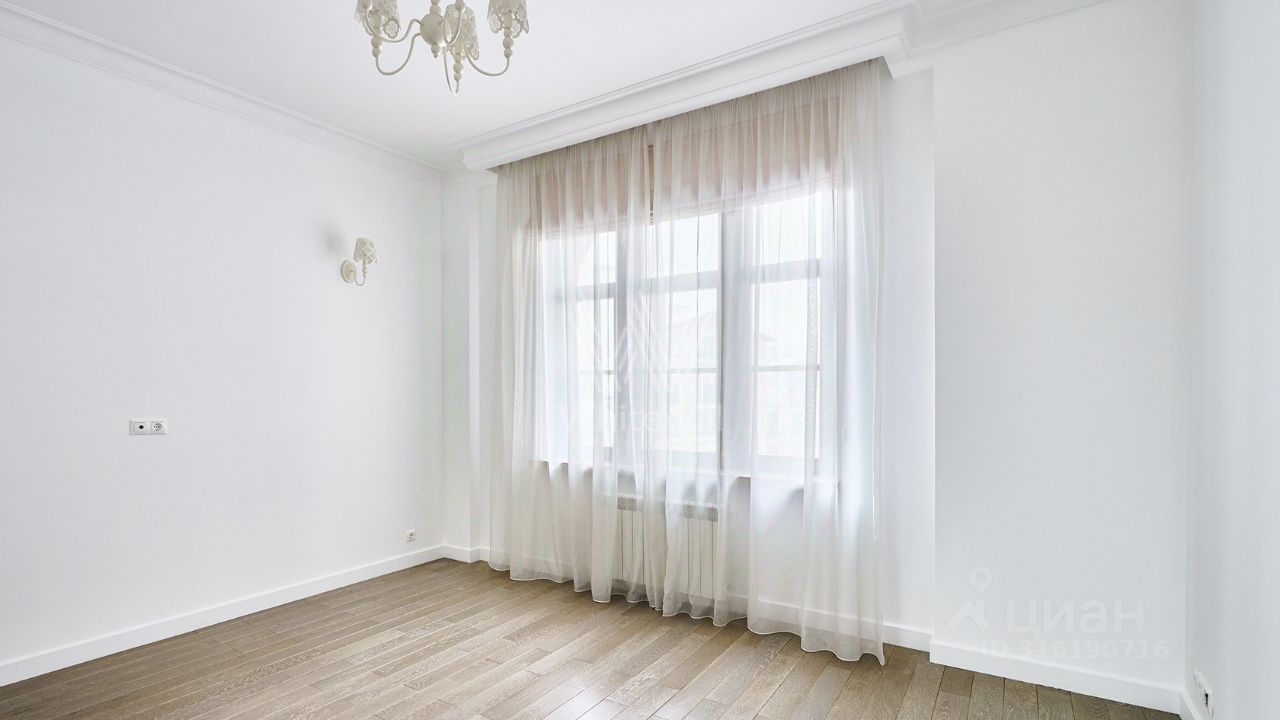 Продажа 5-комн квартиры на вторичном рынке улица Фадеева, 4А