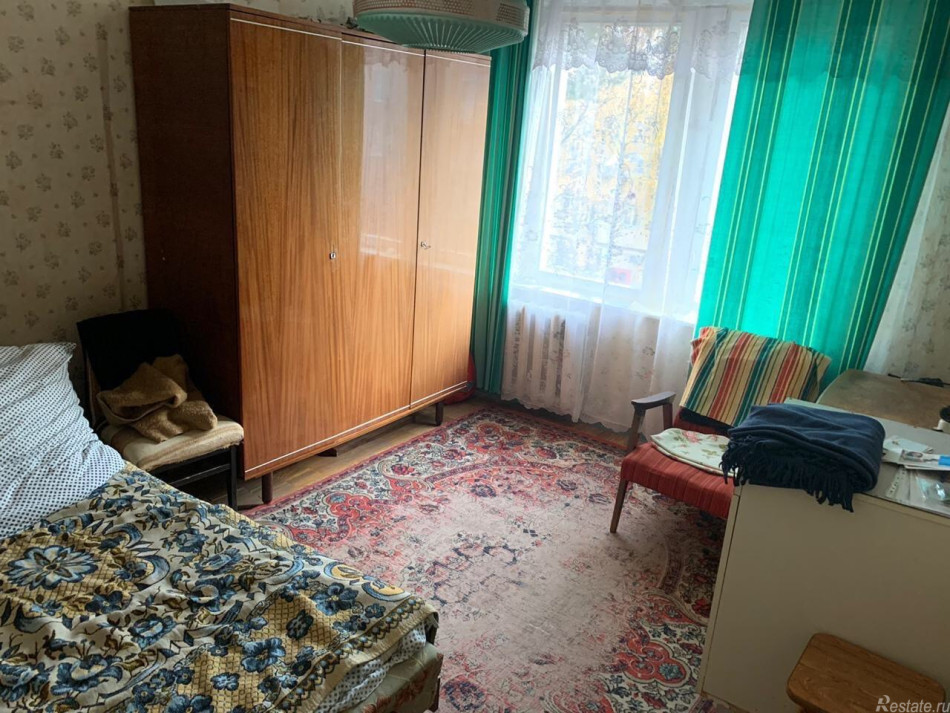 Продажа 2-комн квартиры на вторичном рынке Серпухов г, Октябрьская ул