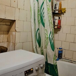 Продажа 3-комн квартиры на вторичном рынке Малоохтинский проспект,  д. 86А к1