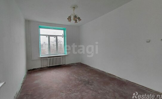 Продажа 2-комн квартиры на вторичном рынке ул Алтайская,  д. 21