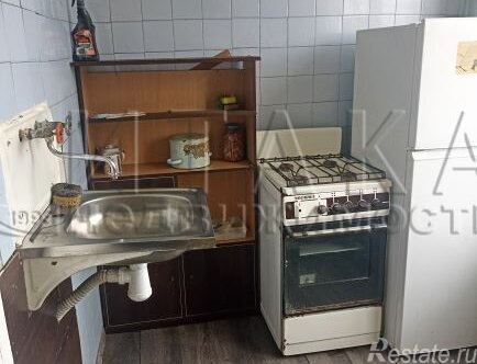 Продажа 1-комн квартиры на вторичном рынке Нурма, 7 линия,  д. 4